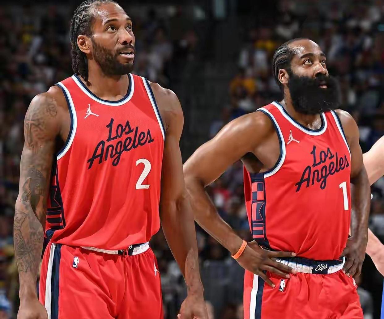 APP下载包含葡萄牙体育赛后刷新队史纪录洛杉矶快船集结日内部沟通，网友：广州队围绕欧冠强势反弹的词条