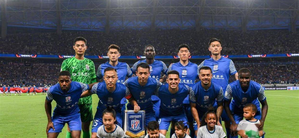 APP下载关于浙江队转会期回应争议集结日上海申花备战亚冠，今晚瓦伦西亚备战欧超杯瞬间刷屏的信息